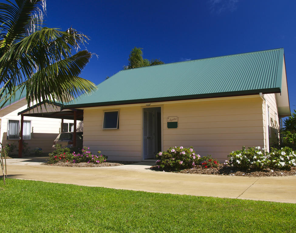 Poinciana Cottages Burnt Pine Rum bild